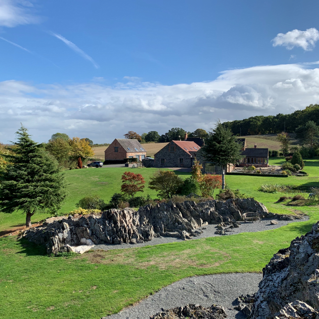 Pocket gate farm